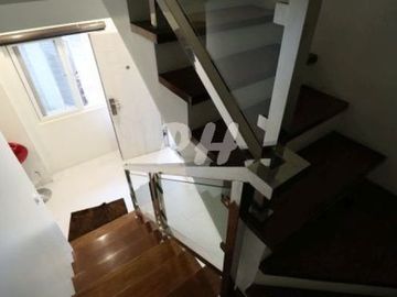 Luxury Townhouse In Fairview near Commonwealth Avenue PH995