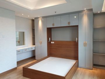 For Rent Luxury Studio Apartment at Capitol Suites, Menteng