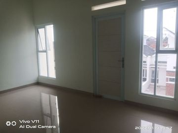 RUMAH 2 LT HARGA 1 LT Modern Asri Minimalis Dekat EXIT TOL CILEUNYI