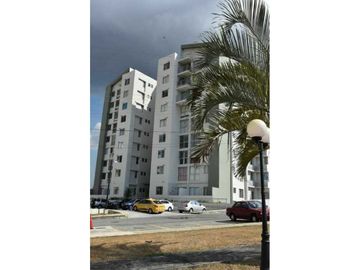 VENTA RAPIDA APARTAMENTO PLANTA BAJA EN PH VISTAS DEL ROCIO  3 REC