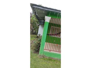 VENDO CASA CON TERRENO DE 2000M2 EN SANTO DOMINGO