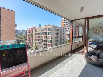 Amplio y acogedor departamento, cercano a metro Pedro de Valdivia, Providencia