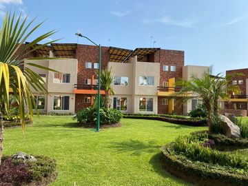 Casas nuevas en venta, closter de 45 viviendas con alberca, Xochitepec Morelos.