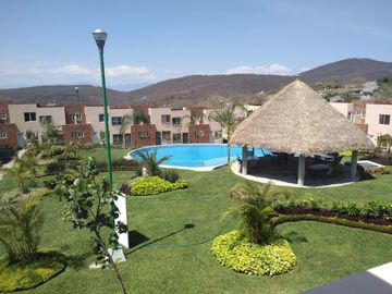 Casas nuevas en venta, closter de 45 viviendas con alberca, Xochitepec Morelos.