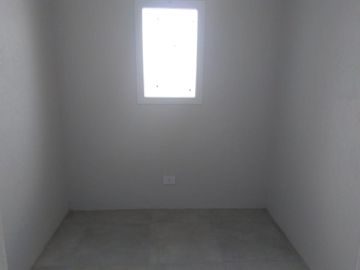 Casa en venta de 5 ambientes a la Laguna El Canton Barrio Norte