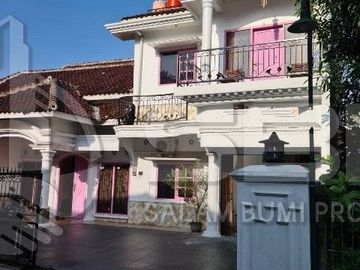 Dijual Cepat Rumah Induk+Homestay/Kost dkt UGM jl kaliurang km 6