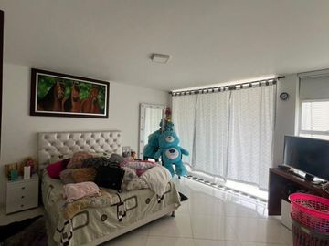 casa en venta en la hacienda. Cod V7119