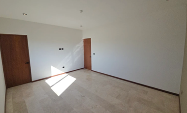 CASA EN VENTA CON ROOFTOP  JARDÍN CON TERRAZA  SAN ÁNGEL V