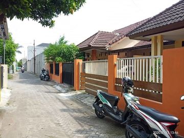 Rumah siap huni dalam ringroad jalan kabupaten