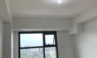 Condominium For Sale below Market Price - Horizons 101 Cebu