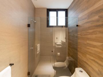 Hermoso Departamento en Loma Dorada,  263 m2,  3 Recamaras, 3.5 Baños, de LUJO !