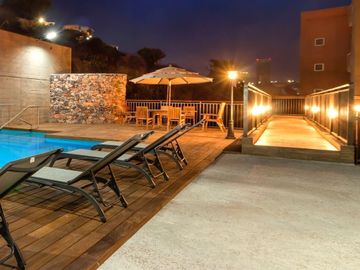 Hermoso Departamento en Loma Dorada,  263 m2,  3 Recamaras, 3.5 Baños, de LUJO !