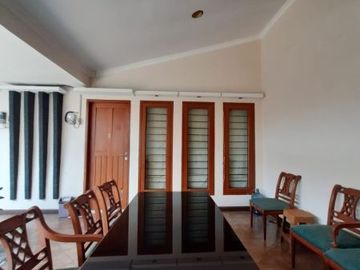DIJUAL RUMAH LUAS / KANTOR at Jl RADIO, KRAMAT PELA, KEBAYORAN BARU