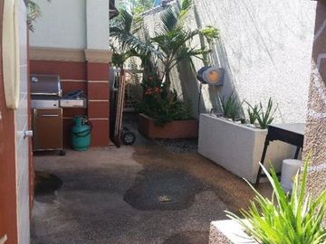 With Swimming Pool and 3 Bedroom House for Sale in Angeles City