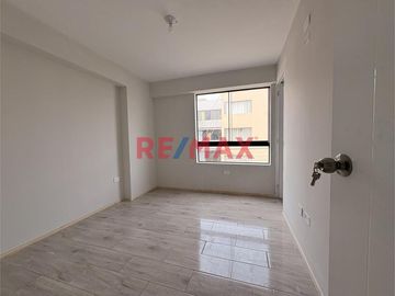 🏡 ¡Vive en tu nuevo depa desde julio! Estrena con estilo en Los Pinos 🏙️

📍 Ubicación privilegiada: Urbanización Los Pinos – Trujillo. A pocos pasos