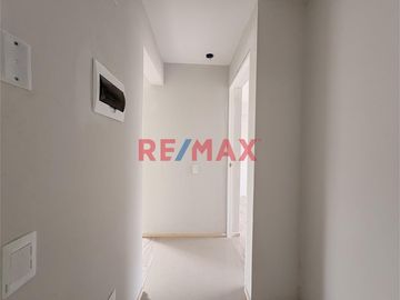 🏡 ¡Vive en tu nuevo depa desde julio! Estrena con estilo en Los Pinos 🏙️

📍 Ubicación privilegiada: Urbanización Los Pinos – Trujillo. A pocos pasos