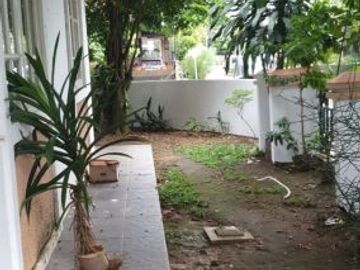 Rumah Siap Huni Posisi Hook Di Sektor 9 - GB 4407 BR