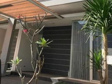 Dijual rumah royal park residence