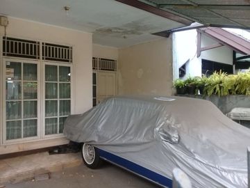 Rumah murah dekat Bintaro sektor 1, Jakarta Selatan
