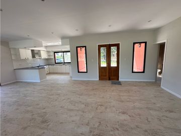 Casa a estrenar en Barrio Malvinas -  TOTALMENTE FINANCIADA!!!