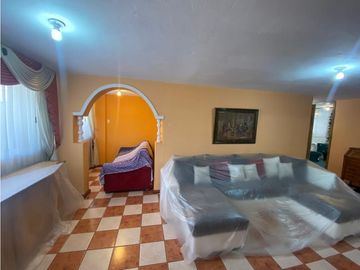 Casa rentera de venta en Quito, sector La Ecuatoriana, barrio la Merced