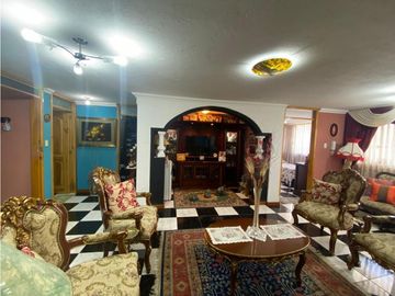 Casa rentera de venta en Quito, sector La Ecuatoriana, barrio la Merced
