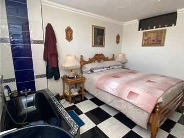 Casa rentera de venta en Quito, sector La Ecuatoriana, barrio la Merced