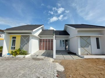 RUMAH PALING MURAH TEPI JALAN UTAMA DI PRAMBANAN