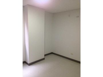 La Morelia-en el Tradicional Sector de Cristales-Apartamento en Venta