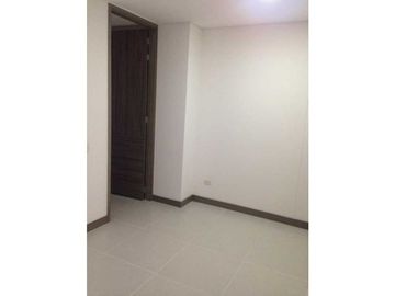 La Morelia-en el Tradicional Sector de Cristales-Apartamento en Venta