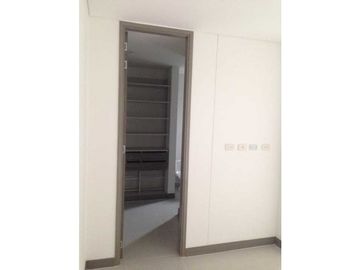 La Morelia-en el Tradicional Sector de Cristales-Apartamento en Venta