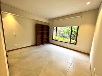 Venta de Casa Campestre en el Retiro