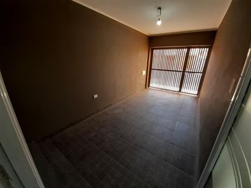 EXCELENTE departamento PLANTA BAJA, 2 dormitorios con cochera