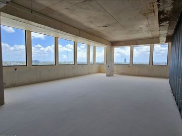 Oficina en Venta en Torre Triada en Col. México