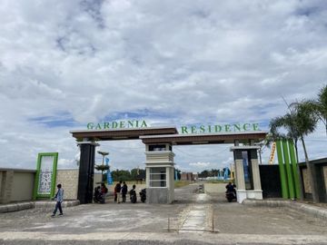 Wujudkan Rumah Impian di Gardenia Jomboran 2 lantai hanya 555jt