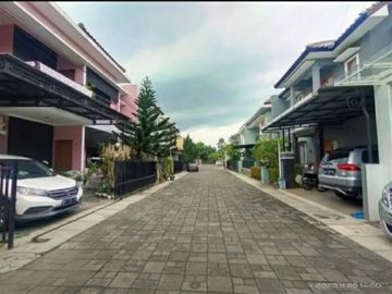 Rumah mewah luxury dalam perumahan one gate system lokasi di seputaran jalan magelang km 6,Jombor