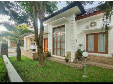 Rumah mewah luxury dalam perumahan one gate system lokasi di seputaran jalan magelang km 6,Jombor