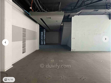 Local comercial ubicado en Edificio Nau