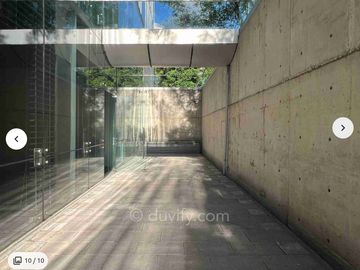 Local comercial ubicado en Edificio Nau