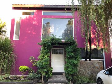 Excelente propiedad en venta, 4 ambientes, Barrio Cerrado, Ituzaingo