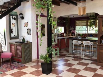 Excelente propiedad en venta, 4 ambientes, Barrio Cerrado, Ituzaingo
