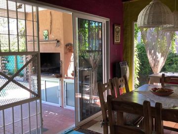 Excelente propiedad en venta, 4 ambientes, Barrio Cerrado, Ituzaingo