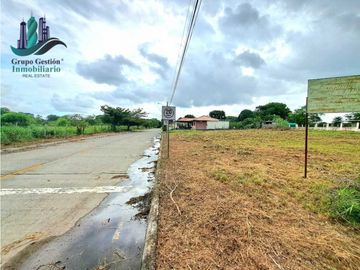 BOQUERÓN, CASAS NUEVAS EN LUGAR TRANQUILO