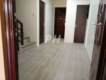 PH1021 Modern Townhouse for Sale in Kamias Near Kalayaan Ave