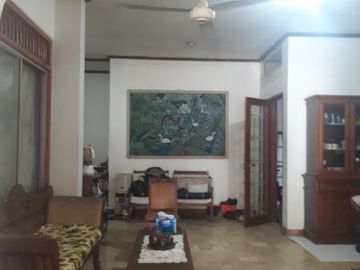 DIJUAL RUMAH STRATEGIS DI JL. DANAU MAHALONA PEJOMPONGAN BENDUNGAN HILIR JAKARTA PUSAT