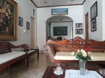 DIJUAL RUMAH STRATEGIS DI JL. DANAU MAHALONA PEJOMPONGAN BENDUNGAN HILIR JAKARTA PUSAT