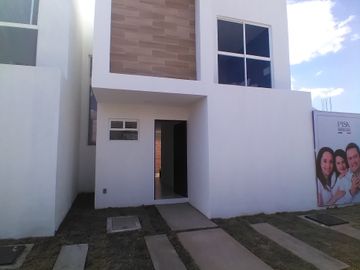 Venta De Casa estlo minimalista
