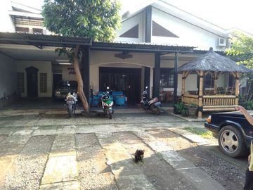 Rumah Kodau Jatiasih Bekasi,Tanah Luas 771m2 Deket TOL JORR