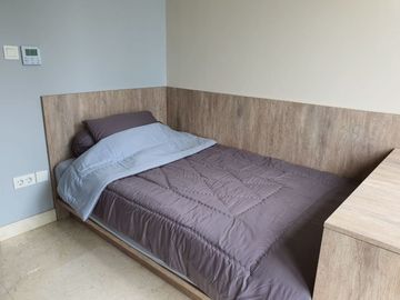 Disewakan Apartemen Ciputra World 2 Tipe 2 Kamar Tidur Kondisi Fully Furnished APT-A3900