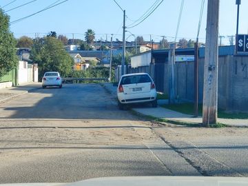 CASA DE 1 PISO CONCRETO, MUY AMPLIA, T VIEJOS